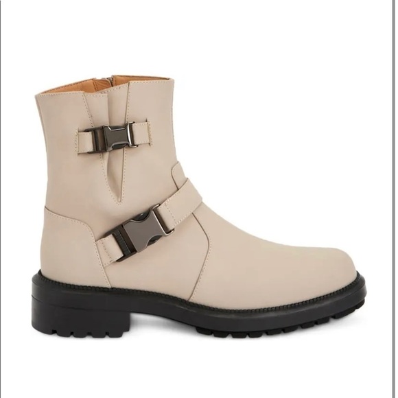 Aquatalia Lillie Leather Motorcycle Boot Taupe NWT - Picture 12 of 13